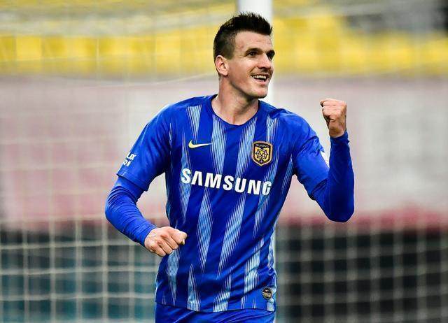 kaiyun-桑蒂尼发文告别：有幸帮江苏赢冠军 离开比预想早